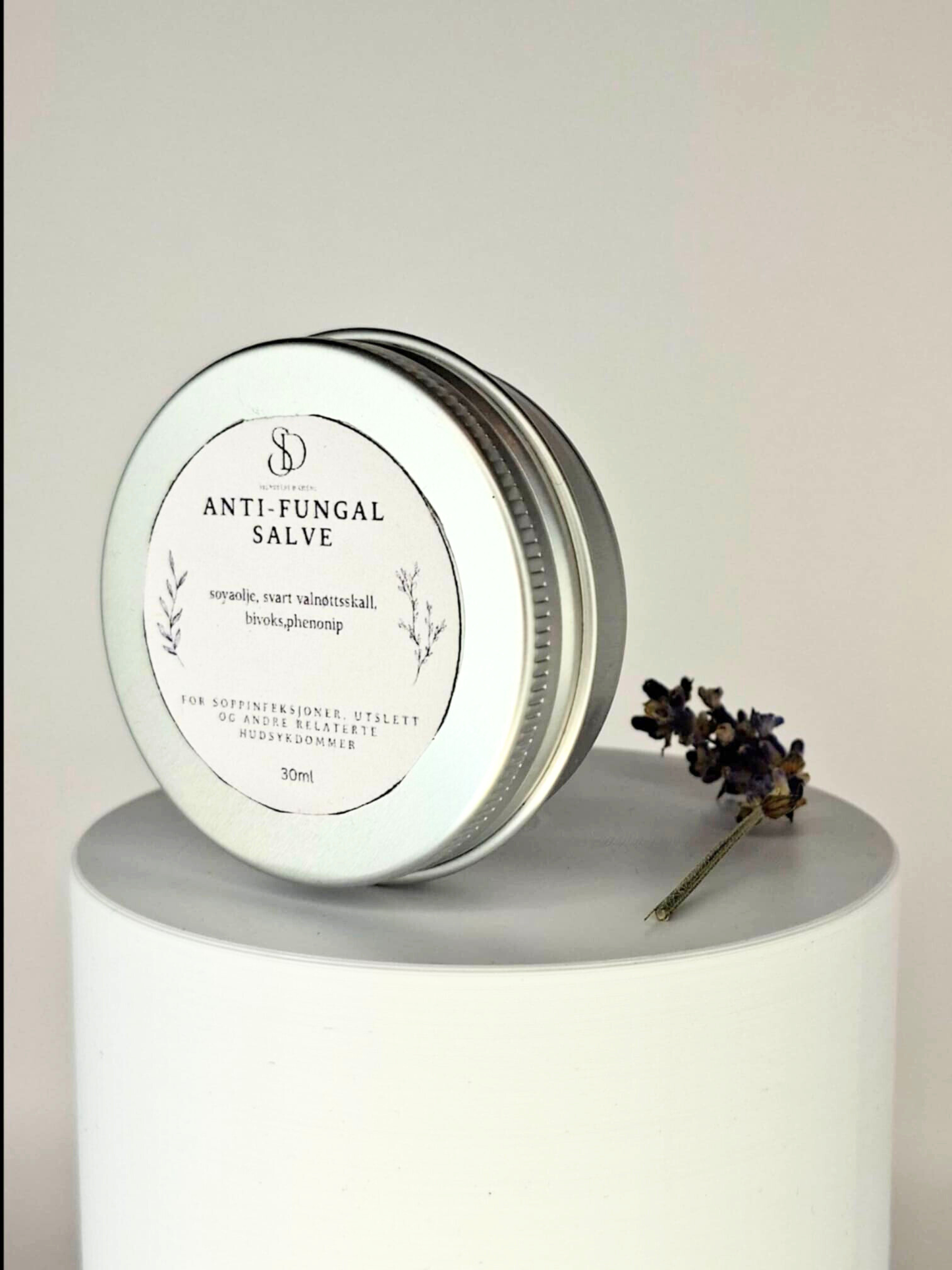 Anti-fungal salve