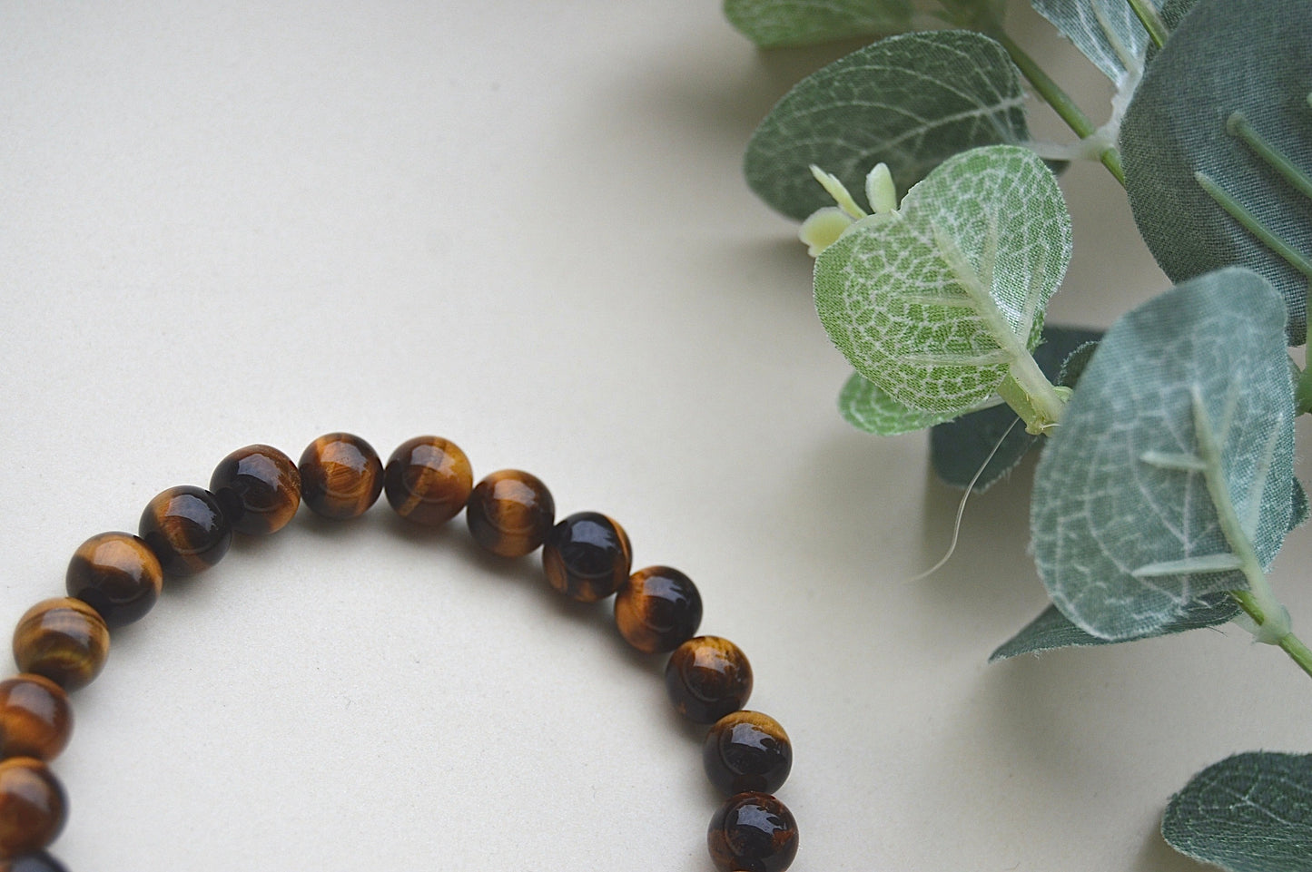 Tigerøye armbånd 8 mm – styrke, beskyttelse og selvtillit