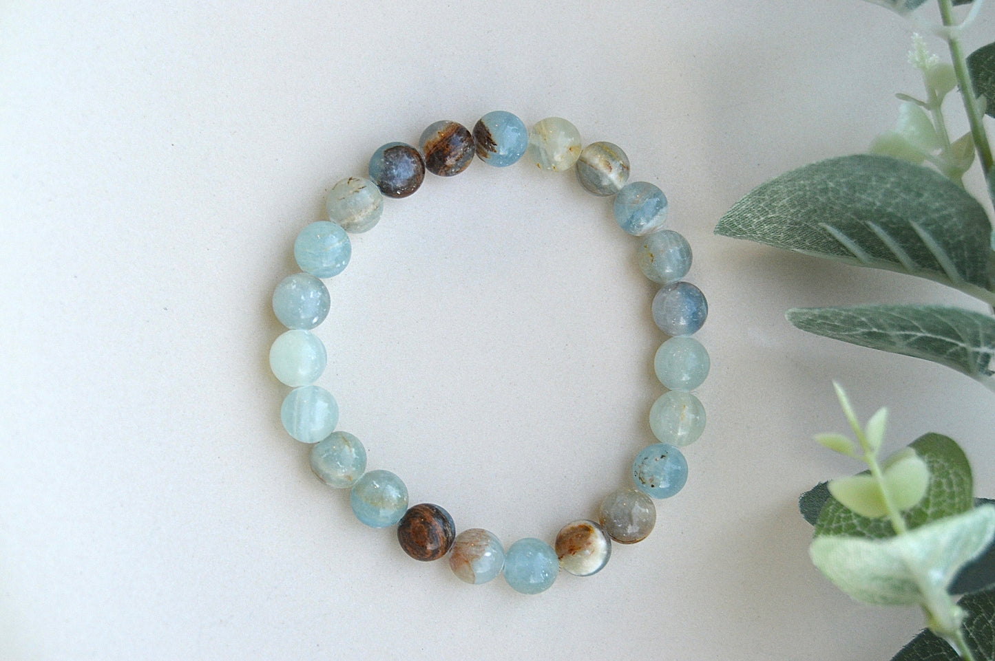 Blå kalsitt armbånd – ro, klar kommunikasjon og indre balanse