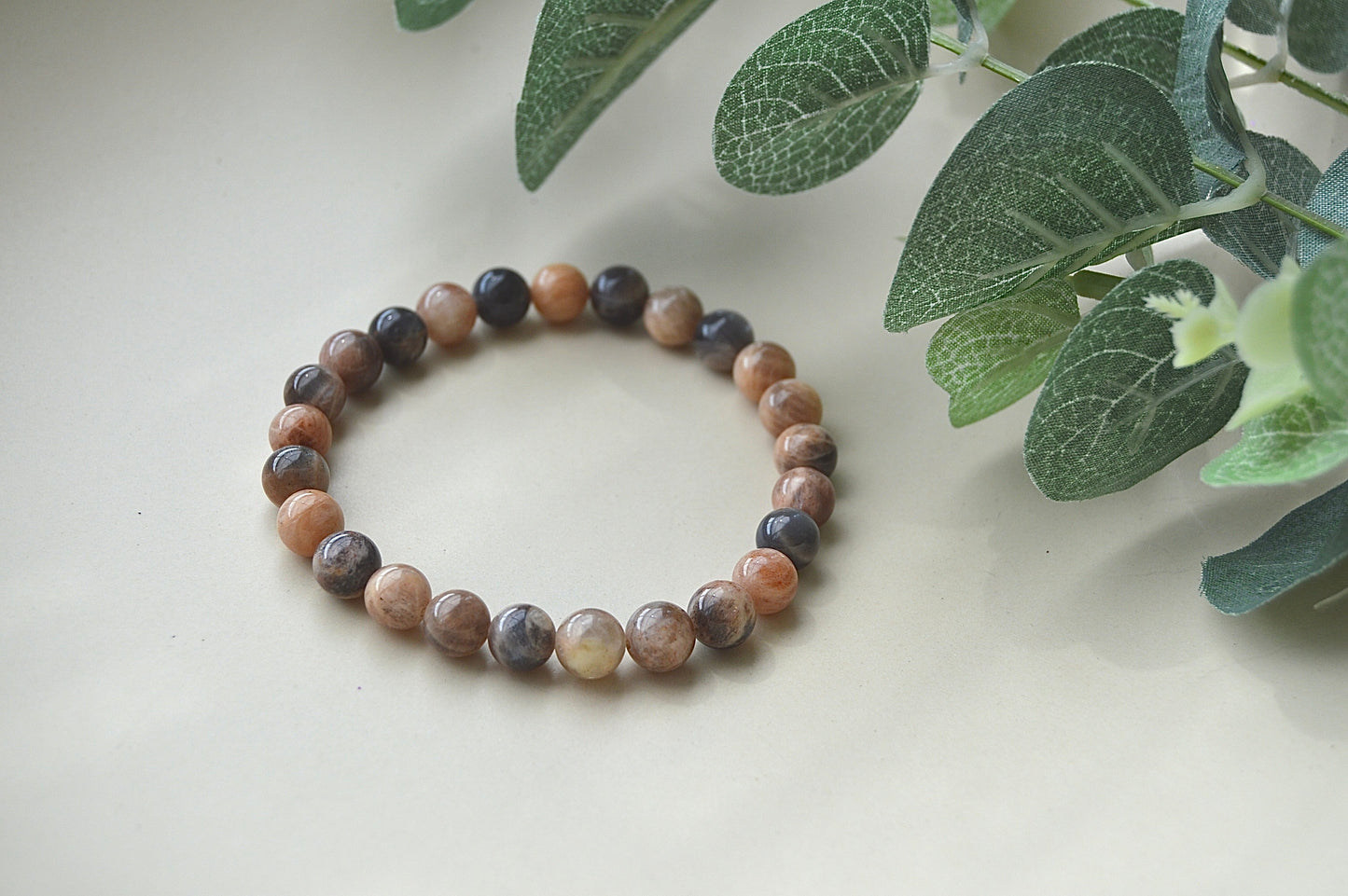 Solstein armbånd – energi, inspirasjon og selvtillit