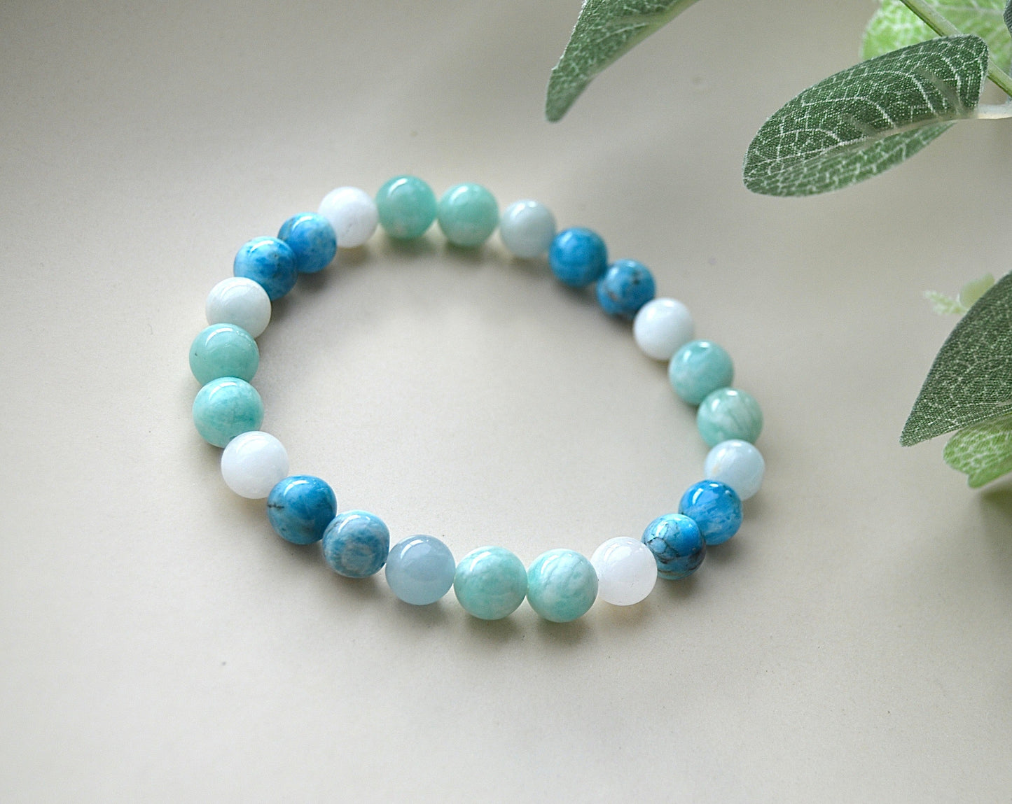 Akvamarin, amazonitt og apatitt armbånd – balanse, klarhet og inspirasjon